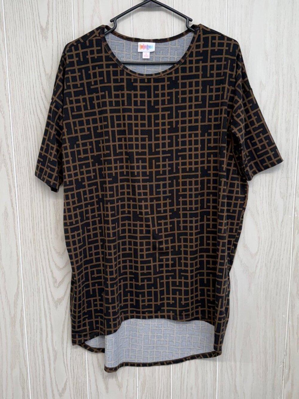 LuLaRoe Irma Tunic Top Small Multicolor High Low Shirt